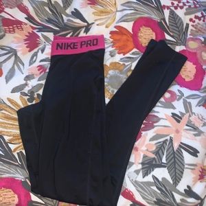 Nike Pro leggings